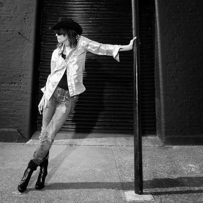 chrissie_hynde02_website_set_sgjv_standard