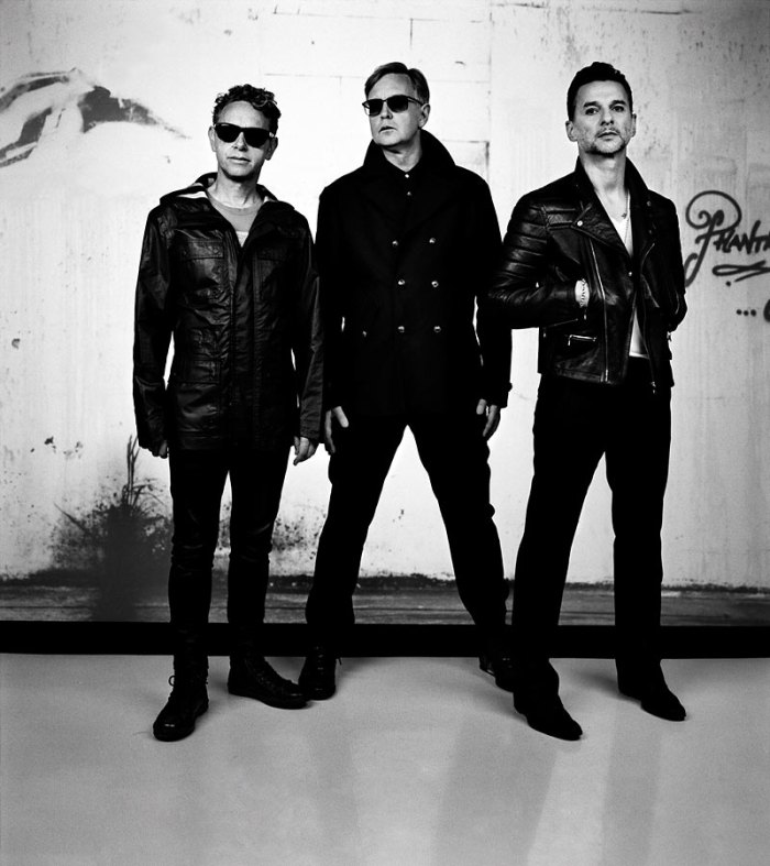 depeche-mode-tour-2013-poster-int